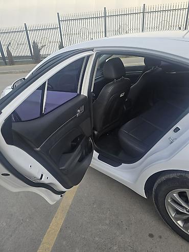 Hyundai: Hyundai Avante: 2019 г., 1.6 л, Автомат, Газ, Седан — 5