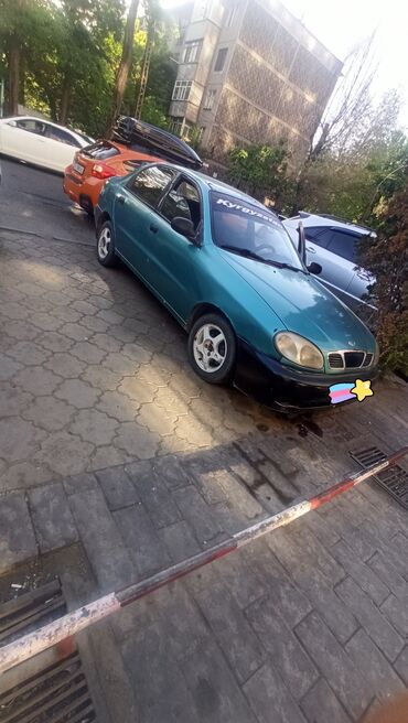 Daewoo: Daewoo Lanos: 1997 г., 1.6 л, Механика, Бензин