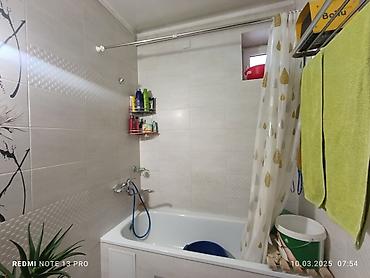 Продажа коттеджей и домов: Срочно! Но разумно. Продается большой дом, с большим участком. + — 5