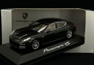 Kolleksiya kartları: Porsche, 2018 il, 1:43, Dəmir, Ünvandan götürmə