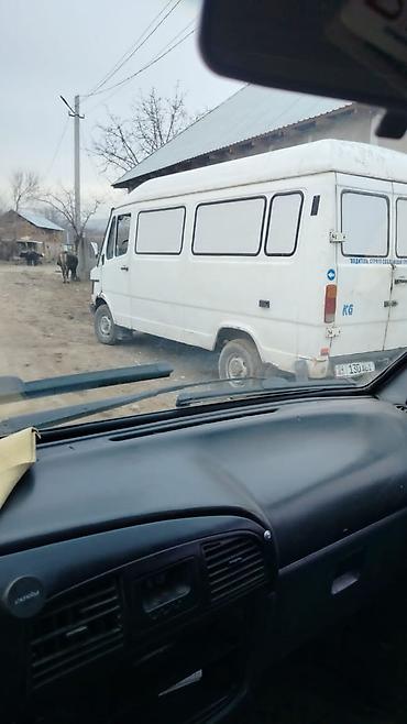 мото зонтик: Продаётся грузопассажирский фургон белого цвета с высоким кузовом и — 3