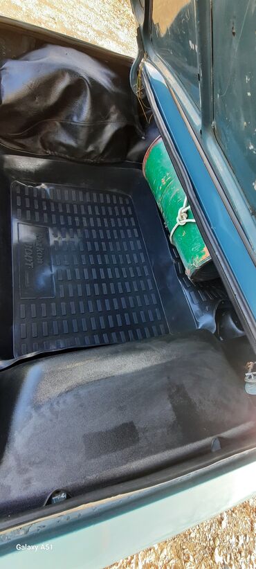 ВАЗ (ЛАДА): ВАЗ (ЛАДА) 2107: 2004 г., Механика, Бензин, Седан — 8