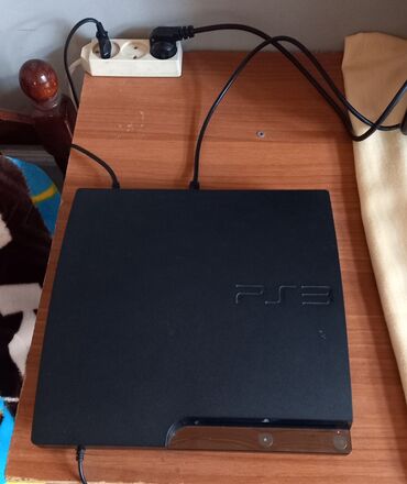 playstation 3 fiyatları 2 el: Ideal vəziyyətdədir üzərində 5 disk 8 oyun kabellər hamsı işlək