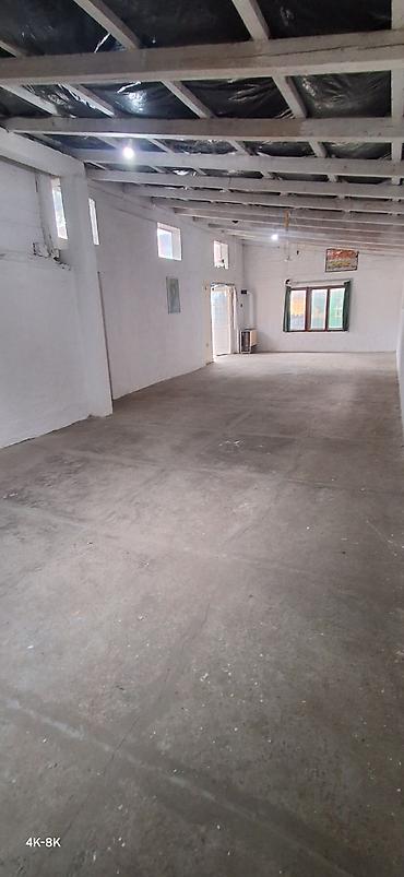 poslovni prostor loznica: Izdajem Magacin u Zemunu 70 m2. Sa visinom od 4 metra sa padom na 2ipo — 2