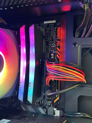 Masaüstü kompüterlər və iş stansiyaları: • CPU : i7 9700K (4.90 GHz) • MB : Asus TUF Z390-PLUS GAMING • RAM  — 3