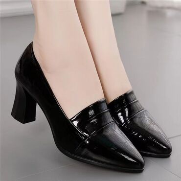 женские вечерние туфли: Туфли 39, цвет - Черный