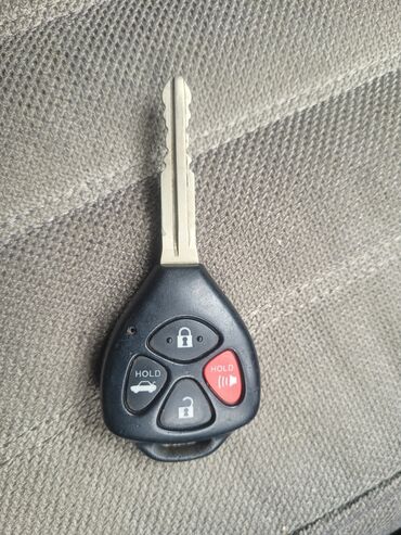 набор ключей для автомобиля б у: Ключ Toyota 2010 г., Б/у, Оригинал, США