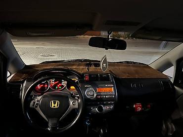 Honda: Honda Jazz: 2007 г., 1.5 л, Вариатор, Бензин, Хэтчбэк — 7