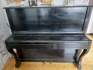 elektron pianolarin satisi: Işlənmiş Piano satılır 100 Azn