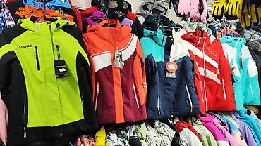 Спортивные костюмы: Лыжные костюмы Куртки Худи Термо белье. Наш адрес рынок Дордой Мурас — 5