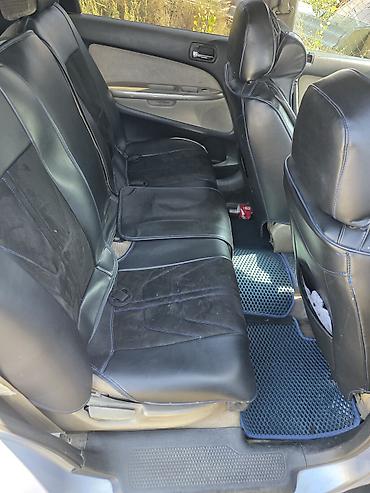 китайский фит: Honda Stream: 2003 г., 2 л, Автомат, Бензин, Минивэн — 4