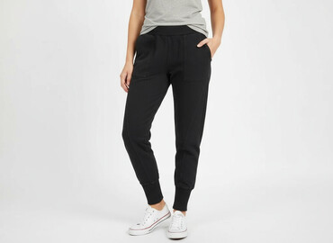 spodnie dresowe z serduszkiem: Sweatpants for women, size S