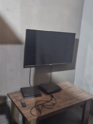 Dəst kanpliment satılır telivozuru plesdesini pultlar vs.s masası lalafo.az -da — 4 Dəst kanpliment satılır telivozuru plesdesini pultlar vs.s masası — 4