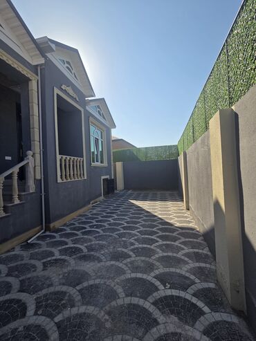 Həyət evləri və villaların satışı: Zabrat 3 otaqlı, 100 kv. m — 2