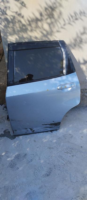 заднее стекло фит: Дверь Задняя левая Honda, Б/у, Оригинал — 2