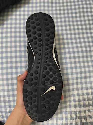 минифутбол: 43-42 размер Футбольные бутсы/сороконожки Nike (TF) для игры на — 4