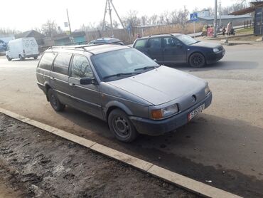 или меняю на пассат: Volkswagen Passat: 1993 г., 1.8 л, Бензин, Универсал