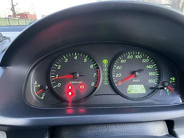 Mazda: Mazda 2: 2003 г., 1.3 л, Вариатор, Хэтчбэк — 7