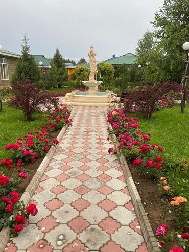 Иссык-Куль 2025: Таунхаус, «Париж 2» ЦО Париж, Чок-Тал, Детская площадка, Закрытый пляж, Охраняемая территория at lalafo.kg — 6 Иссык-Куль 2025: Таунхаус, «Париж 2» ЦО Париж, Чок-Тал, Детская площадка, Закрытый пляж, Охраняемая территория — 6