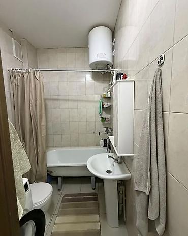 Продажа квартир: 1 комната, 40 м², 12 мкр 106 серия улучшенная, 6 этаж, Евроремонт — 10