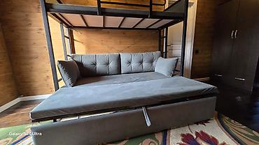bunk bed: Двухъярусная кровать, Б/у, С выкатной системой — 2
