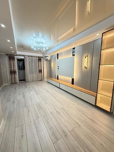Продажа квартир: Продаётся полноценная 3-комнатная квартира 📍 Район: Джал 🏢 Этаж — 1