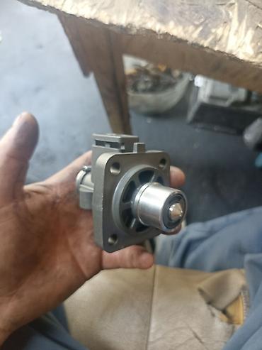 мото помпа насос: Замедлительный клапан КПП Volvo FH12 / FM12 (артикул — 2