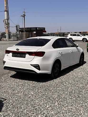 машина гольв: Kia K3: 2021 г., 1.6 л, Вариатор, Бензин, Седан — 4