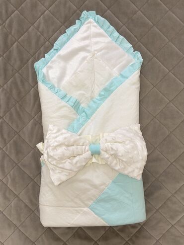 Pərdə və jalüzlər: Körpələr üçün Yorğan