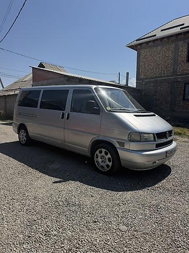 бус сапок кабина: Volkswagen Transporter: 2002 г., 2.5 л, Механика, Дизель, Минивэн — 4