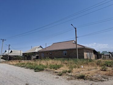 продаю дом село военный антоновка: Дом, 140 м², 5 комнат, Собственник