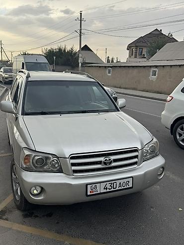Toyota Highlander: 2002 г., 3 л, Автомат, Газ, Хэтчбэк