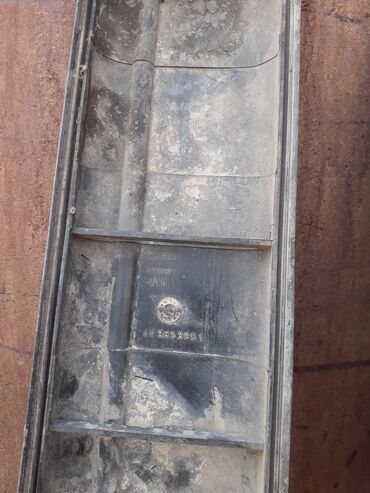 Другие детали кузова: Решётка гольф2 джетта 2, оригинал, цена 1000с дверные молнинг дж — 12