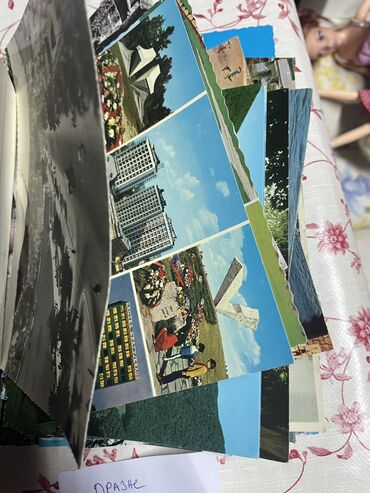 Numizmatika i filatelija: Stare razglednice 268 kom U odličnom stanju razglednice.  133 kom — 14