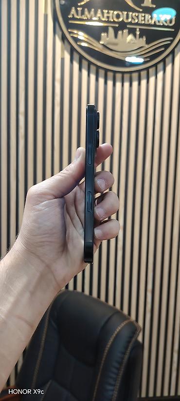 ucuz telefonlar iphone: IPhone 16 Pro, 256 GB, Desert Titanium, Zəmanət, Face ID, Sənədlərlə — 4