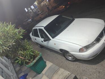 daewoo gentra kredit 2018: Daewoo Nexia: 1.5 l | 1997 il Sedan