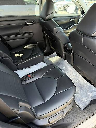corolla s: Toyota Highlander: 2021 г., 2.5 л, Автомат, Гибрид, Кроссовер — 4