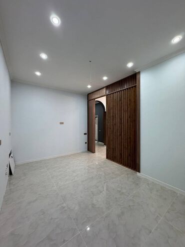 Həyət evləri və villaların satışı: Buzovna 4 otaqlı, 135 kv. m, Yeni təmirli — 2