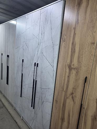 Шифоньеры, шкафы для одежды: Шифоньер, шкаф для одежды, Прямой — 11