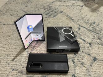 самсунг а6 телефон: Samsung Galaxy Z Fold 6, Колдонулган, 256 ГБ, түсү - Күмүш, 2 SIM, eSIM