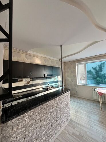 Həyət evləri və villaların satışı: Ağ şəhər 4 otaqlı, 145 kv. m, Kredit yoxdur, Orta təmir — 3