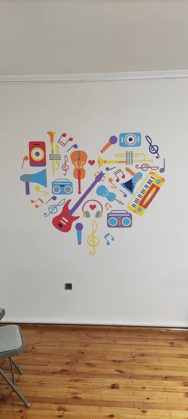 Другие услуги: Роспись стен любой сложности — 1