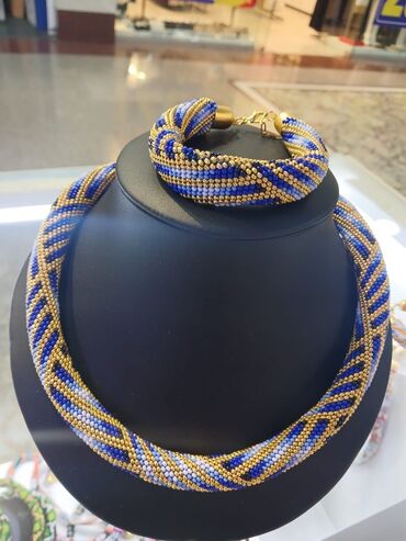 Bijuteriya dəstləri: Məhsul: Əl işi muncuq dəsti – boyunbağı və bilərzik - Dizayn — 8