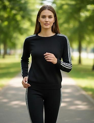 ergee marka: Damska sportska trenerka – komplet - Boja: crna - Dizajn: tri — 1