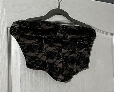 koton bluze: Crni čipkani korset/top bez naramenica - Model: bustier/korset kroja — 1