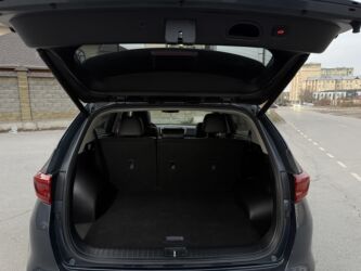 Kia: Kia Sportage: 2021 г., 2.4 л, Автомат, Бензин, Кроссовер at lalafo.kg — 10 Kia: Kia Sportage: 2021 г., 2.4 л, Автомат, Бензин, Кроссовер — 10