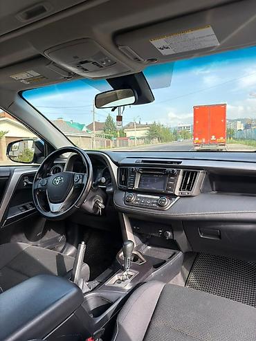 Toyota: Toyota RAV4: 2017 г., 2.5 л, Автомат, Бензин, Кроссовер at lalafo.kg — 7 Toyota: Toyota RAV4: 2017 г., 2.5 л, Автомат, Бензин, Кроссовер — 7