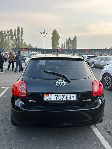 skoda yeti: Toyota Auris: 2007 г., 1.6 л, Механика, Бензин, Хэтчбэк — 3