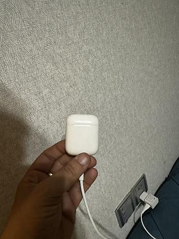 iphone 7 naushniki: Simsiz qulaqcıqlar (ağ), şarj qutusu ilə - Qulaqcıq tipi: TWS (tam — 2