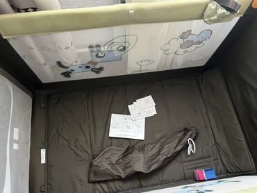 манеж для ребенка купить: Манеж-кровать, Б/у, Складной